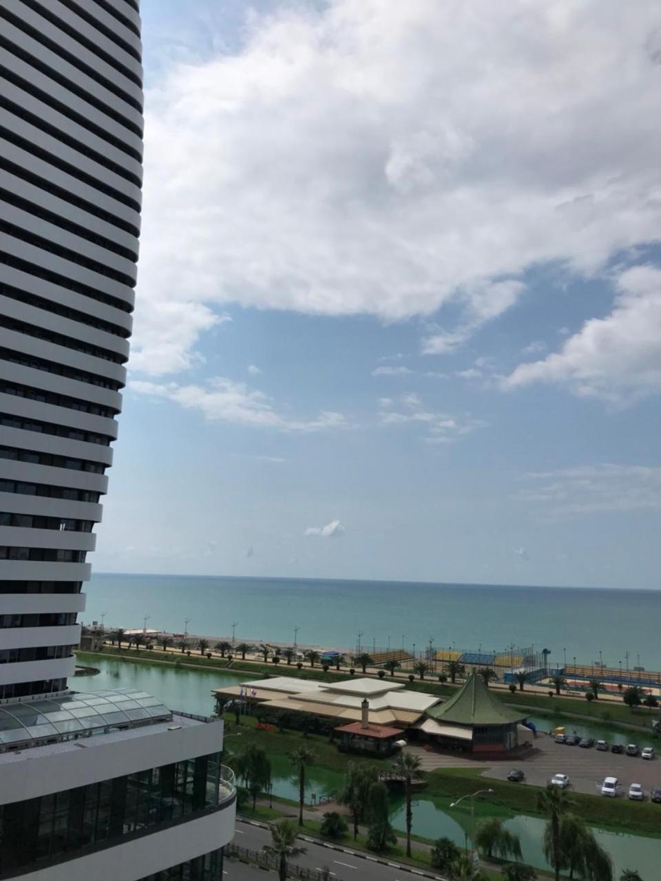 Queen Tamara Apartment Batumi Exterior foto